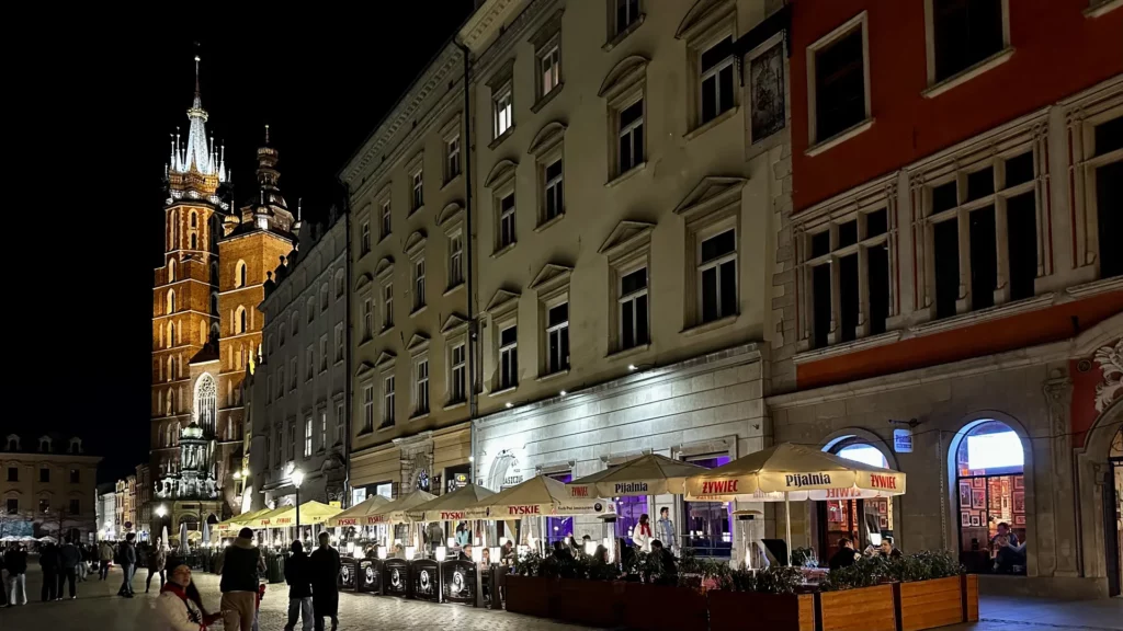 Rynek Główny at night Kraków